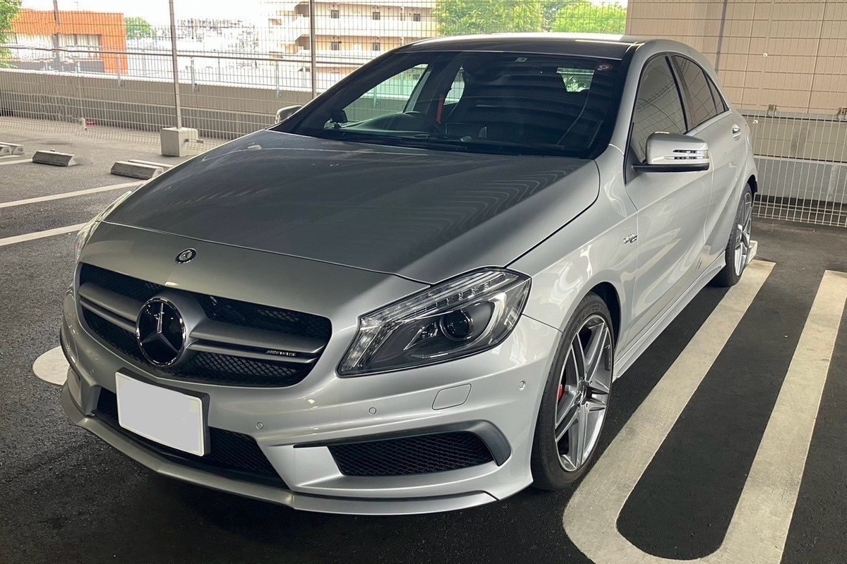 2015 メルセデス・ベンツ Aクラス A45 AMG 4MATIC買取実績