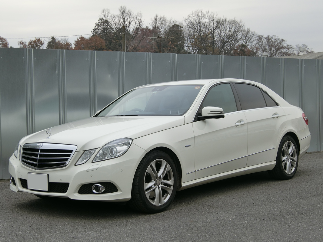 2010 メルセデス・ベンツ Eクラス E350ブルーテック　AVG買取実績