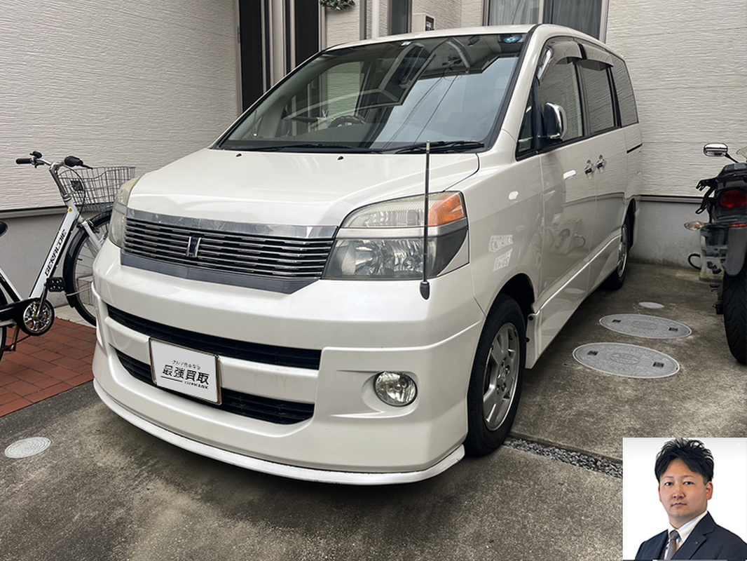 2004 トヨタ ヴォクシー Zキラメキ2買取実績