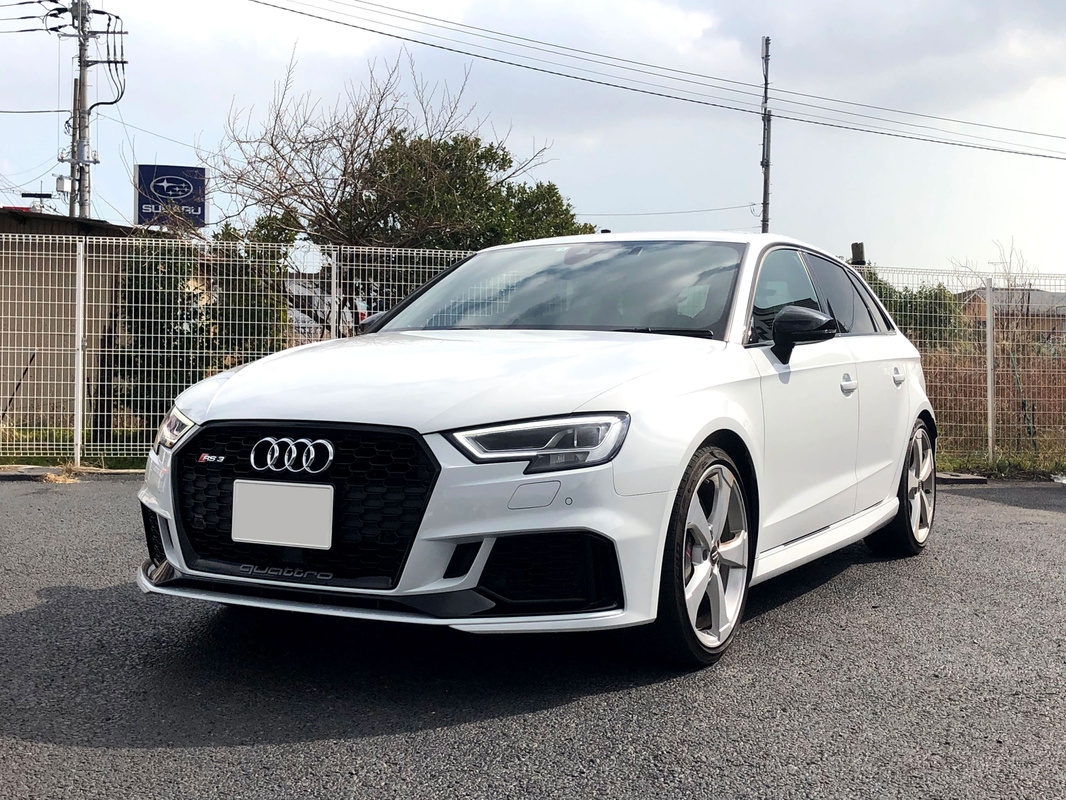 2018 アウディ RS3スポーツバック 後期400psモデル買取実績