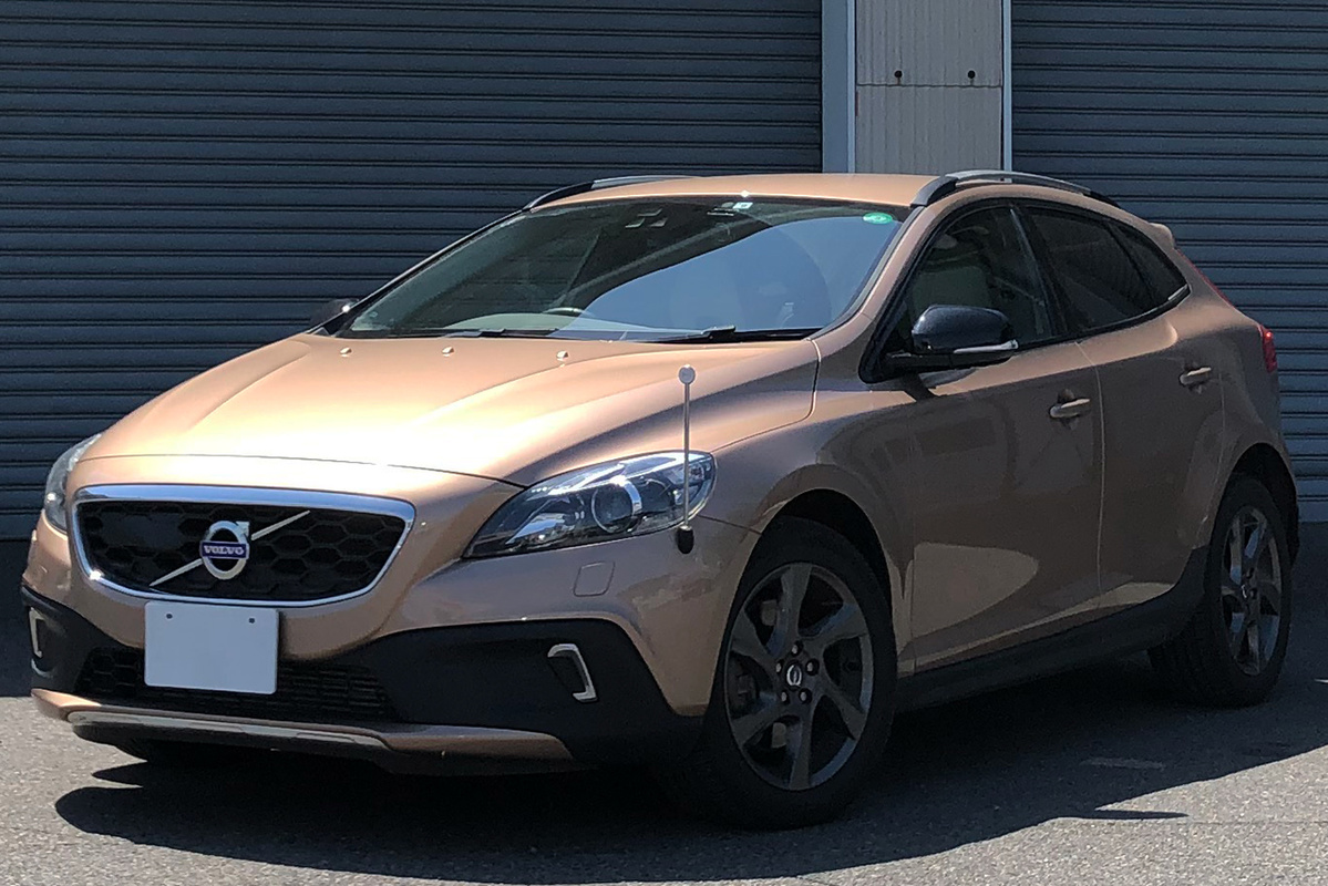 2014 ボルボ V40 T5　AWD買取実績