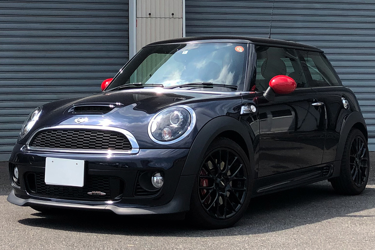 2014 ミニ ジョンクーパーワークス ジョンクーパーワークス MINI PNDパッケージ買取実績