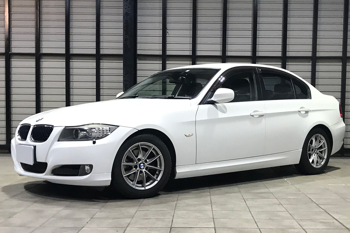 2010 BMW 3シリーズ 320i 6速マニュアル買取実績