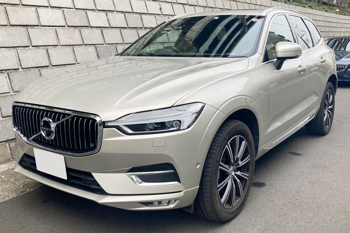 2019 ボルボ XC60 D4 インスクリプション買取実績