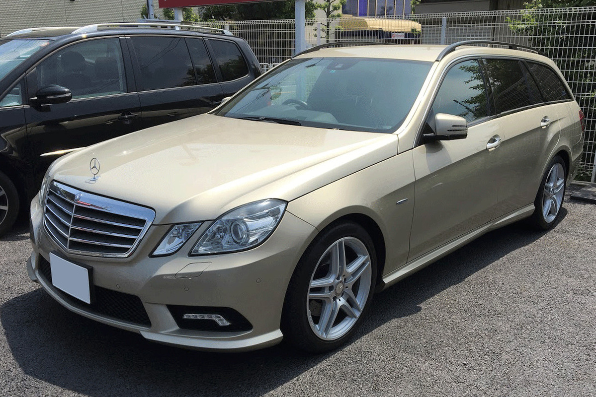 2011 メルセデス・ベンツ Eクラスワゴン E250買取実績