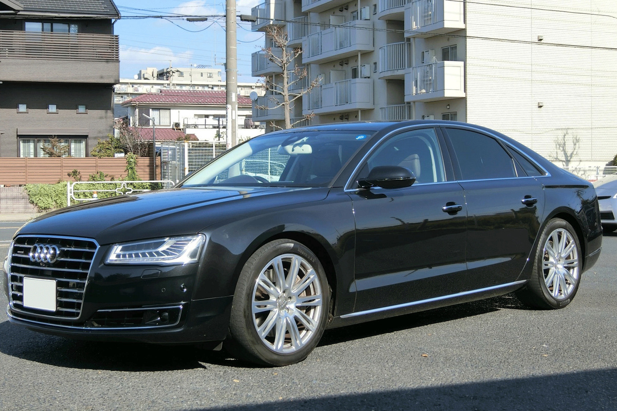 2015 アウディ A8 4.0TFSI ﾃﾞｻﾞｲﾝｾﾚｸｼｮﾝ買取実績