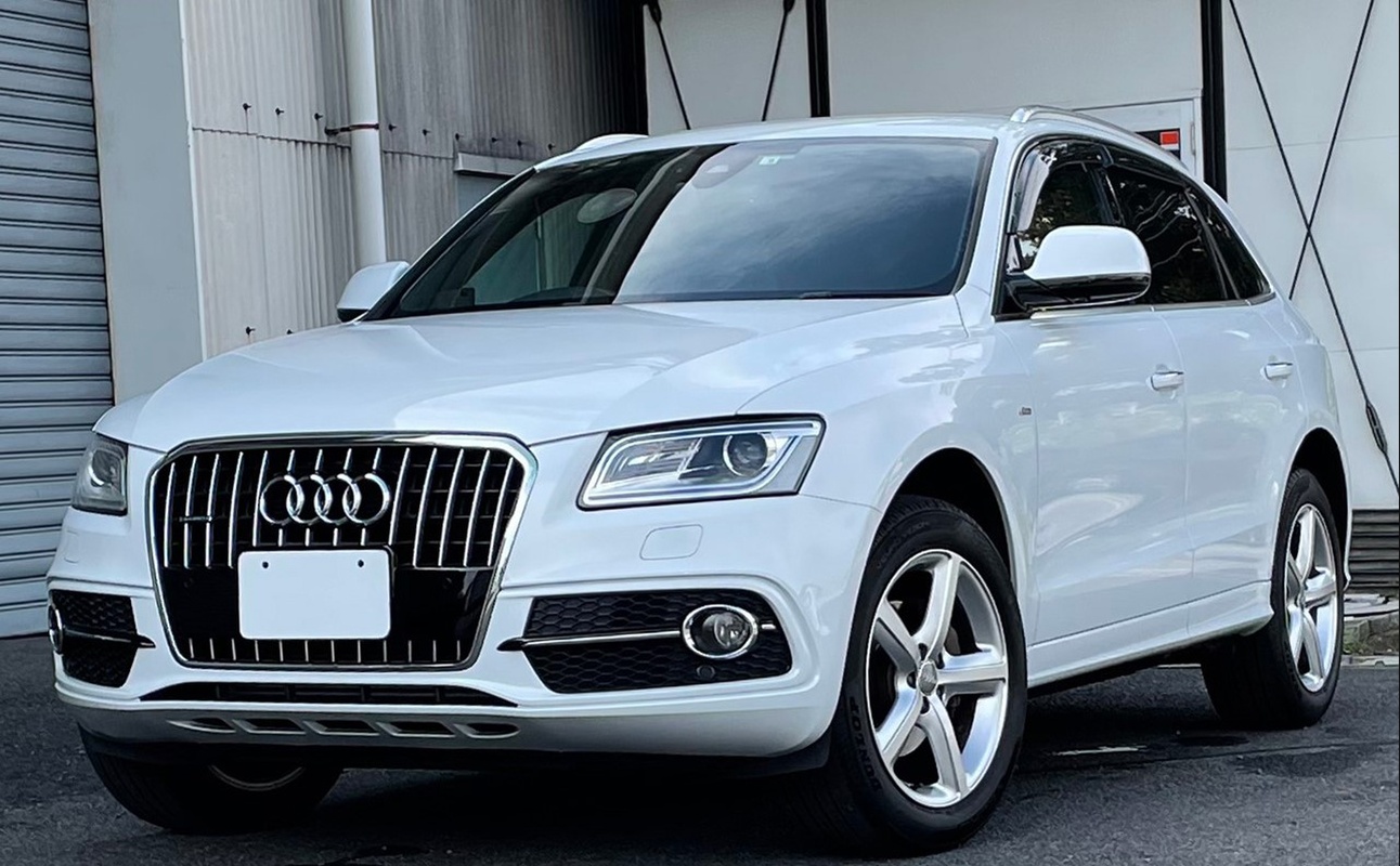 2016 アウディ Q5 2.0TFSIクワトロ SラインPKG 2016年モデル買取実績