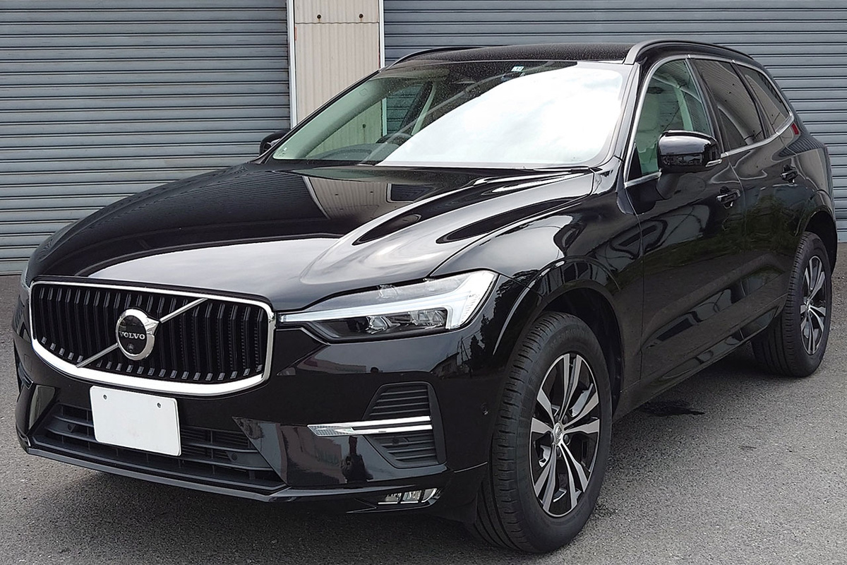 2021 ボルボ XC60 B5 AWD モーメンタム ブロンドレザー買取実績