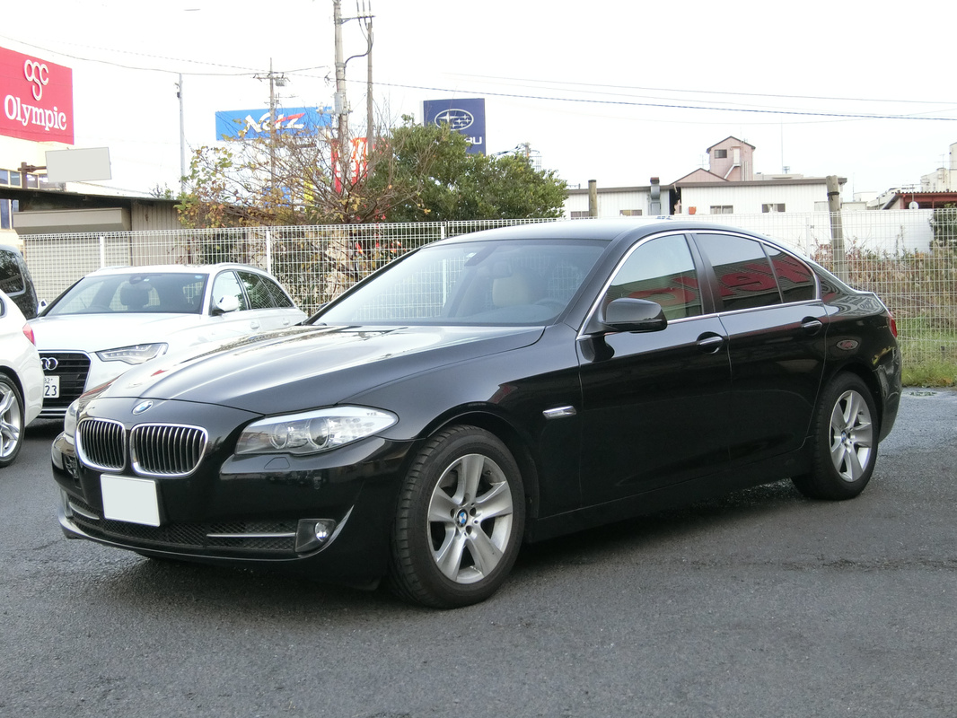 2011 BMW 5シリーズ 528i買取実績