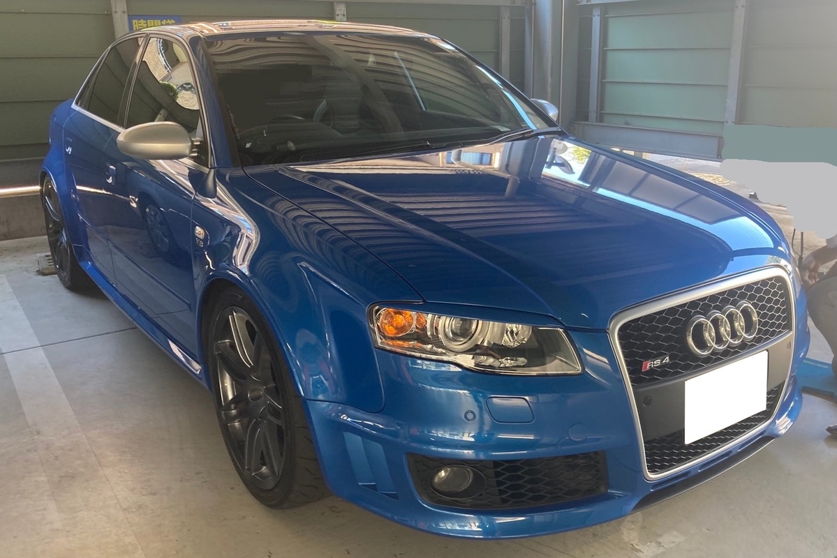 2007 アウディ RS4 V8 NA 6速マニュアル買取実績