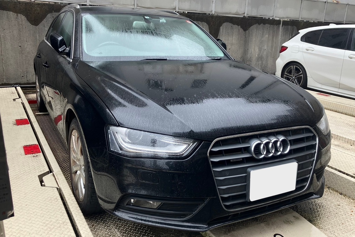 2013 アウディ A4アバント買取実績