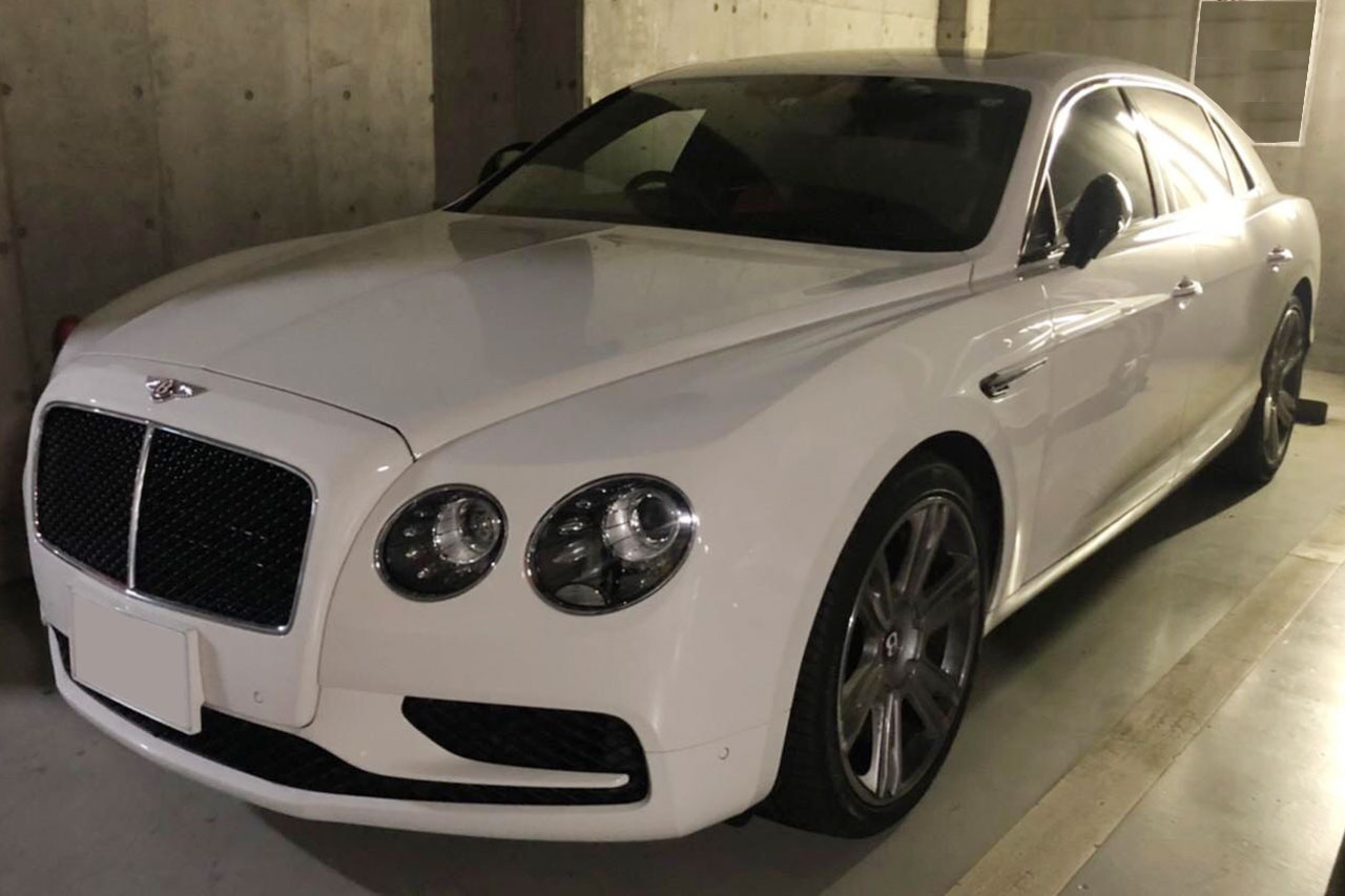 月野　ウサギ　ページ　 新品　ベントレー　BENTLEY 　荷物　固定