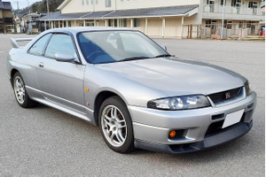 GT-R GT-R R33 クルマ売るなら最強買取