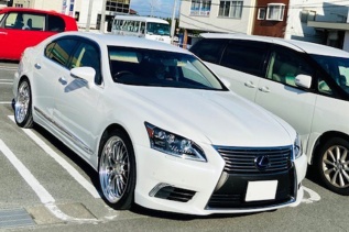 2013 レクサス ＬＳ LS600ｈ バージョンC Iパッケージ買取 お客様の声